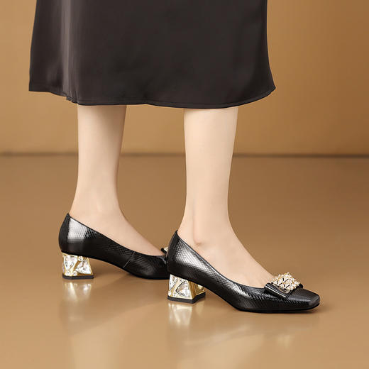 【预售7天】时尚法式轻奢水钻蝴蝶结高级粗跟单鞋HY&H3817 商品图2