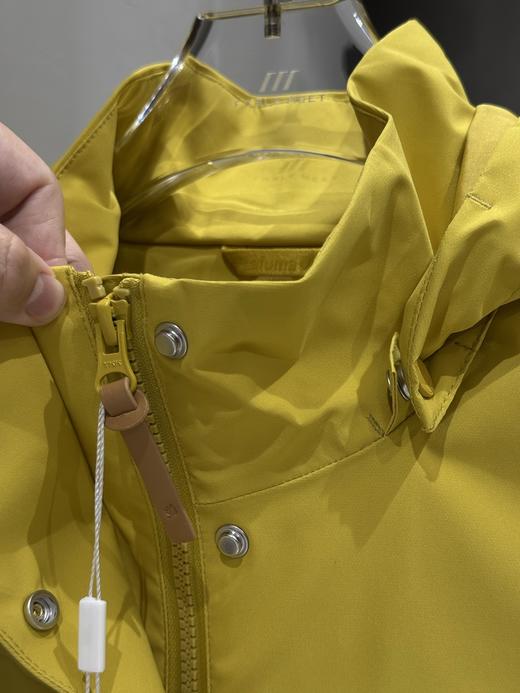 点此购买 乐飞叶春夏季女士户外防水冲锋衣风衣夹克外套 ss 341802 商品图11