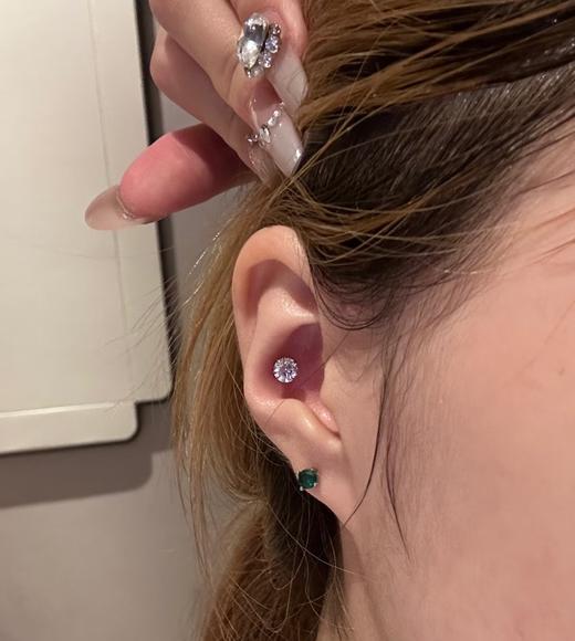 开年特惠！施华洛世奇绿钻耳钉，绿野仙踪，巨显白！ 商品图0