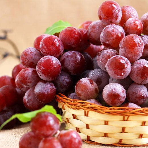 澳洲甜蜜庆典无籽红提2斤装 商品图6