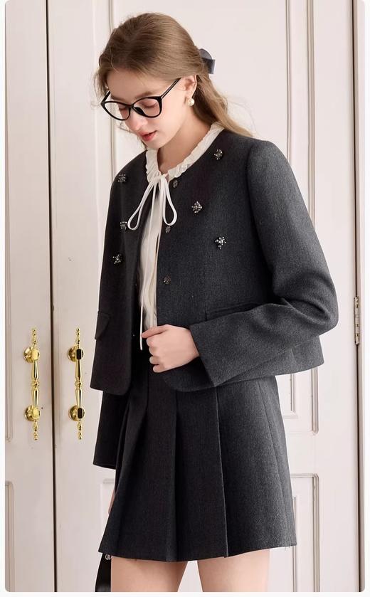 香y同款小香风miu系灰色毛呢外套/短裙/衬衫三件套 商品图4