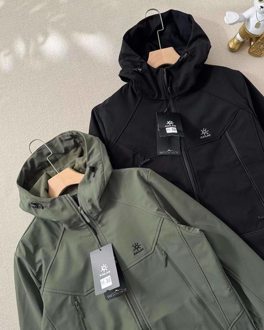 F031041户外情侣款连帽加绒软壳冲锋衣外套防风防水连帽夹克 商品图1