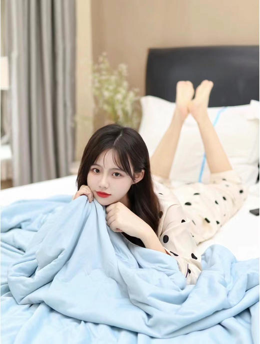 【奶皮子般丝滑！冰淇淋凉感夏凉被】 黑科技冰激凌凉感丝 软糯舒适 多色可选！ 商品图4