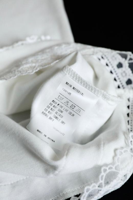 被问爆的叠穿神器｜白色蕾丝内搭宽松长袖打底T恤 商品图14