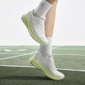 【斐乐】B座5楼Fila 男女柔云鞋  路跑专用