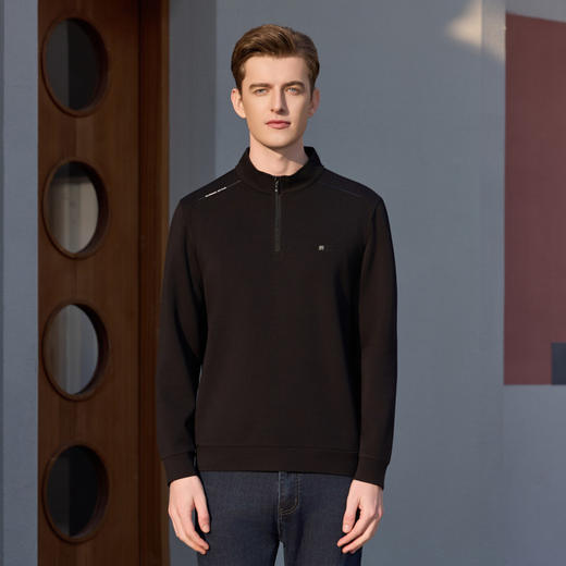 半身缘男装  春季黑色莫代尔半拉链保暖T恤261312M01110208 商品图3