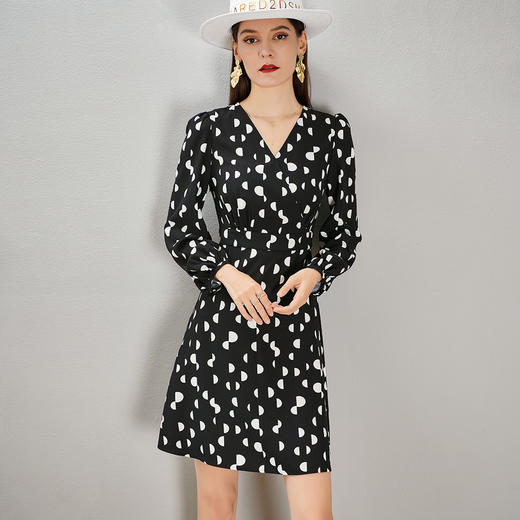 剩S 芳外 显瘦时尚波点裙收腰V领休闲A字裙8D21CL1405 商品图1