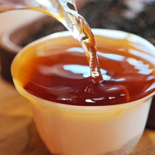 【自营】云河自然味茶精致轻奢普洱熟茶 【福】2006宫廷熟散礼罐 120g 商品图4