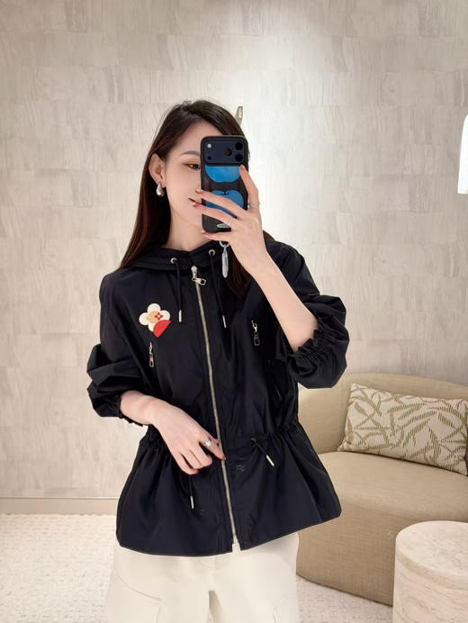 驴家Vivian连帽风衣外套 商品图1