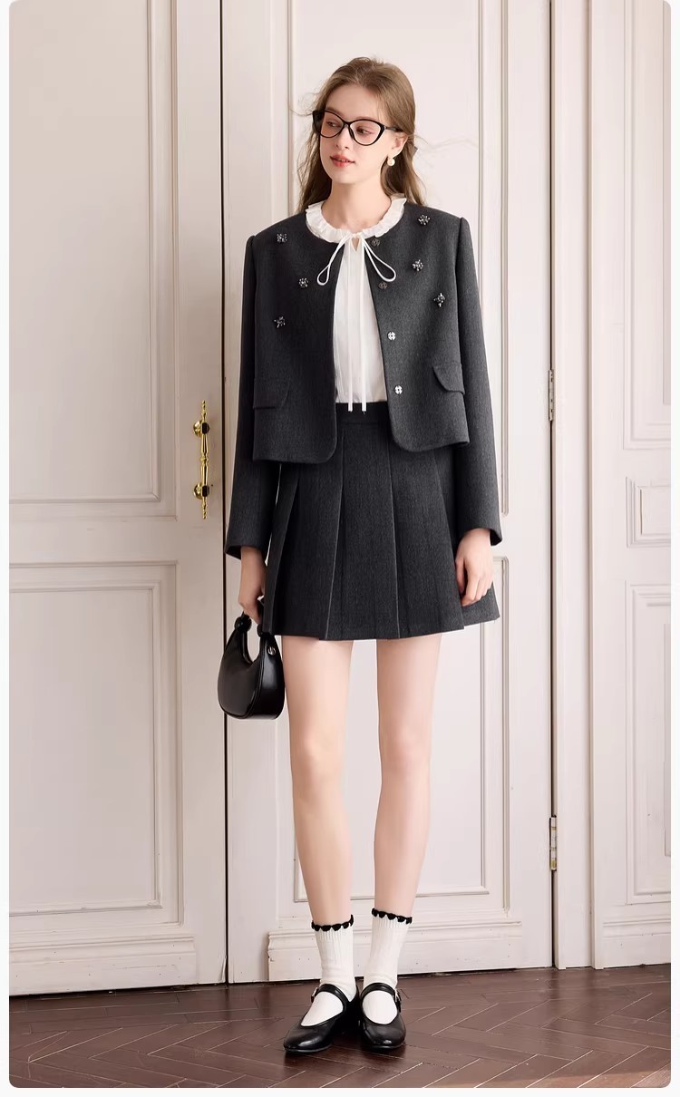 香y同款小香风miu系灰色毛呢外套/短裙/衬衫三件套
