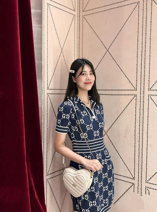 古驰深蓝翻领针织连衣裙 商品图5