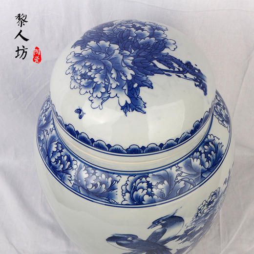 陶瓷大骨灰坛子 景德镇青花牡丹瓷器双层盖骨灰罐 商品图3