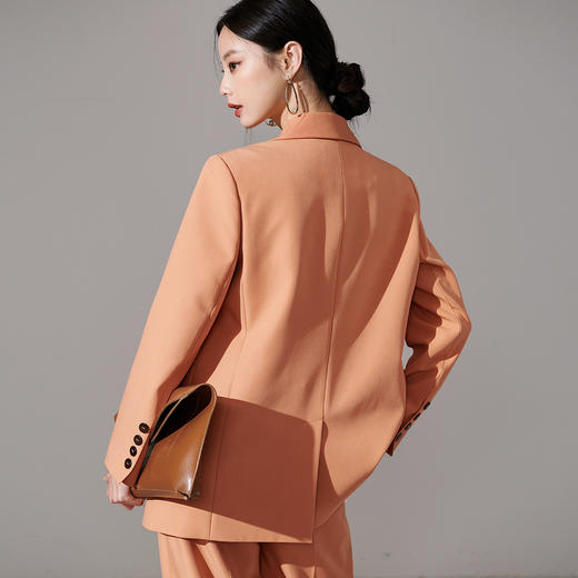 剩S/L/XL 芳外新款2026春季通勤长袖外套时尚简约西装女8T23AX0010 商品图4