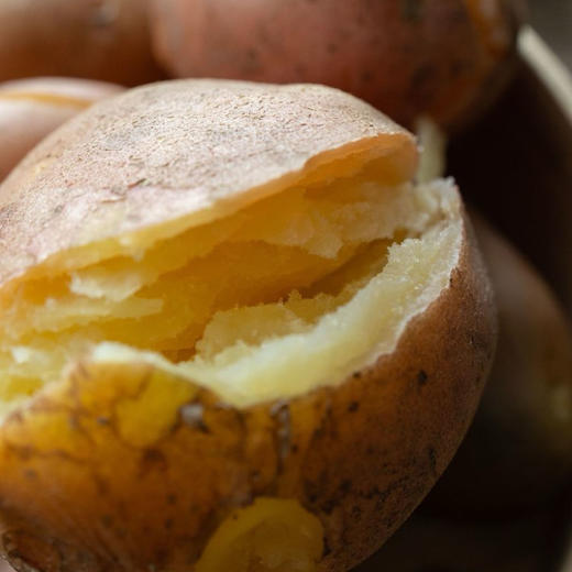 比肉还好吃【大福的土豆】云南轿子雪山脚下 红皮黄心粉粉糯糯 云南原生老种 古法生态耕种  商品图9