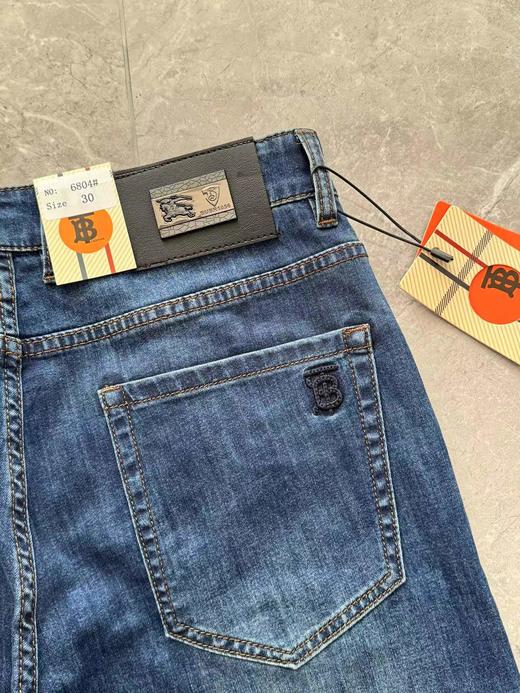 F031044简约大方日常通勤男士休闲中腰水洗牛仔裤 商品图10