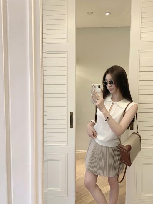 二店y 【9345】松弛老钱风polo领无袖羊毛背心针织上衣 商品图6