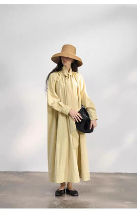 310-3 排他性独家圆正 设计感 helas蝴蝶结系带 风衣式连衣裙