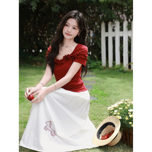 鹿向南「春野软风」米白色半身裙女夏新款时尚刺绣设计感A字长裙 商品图4