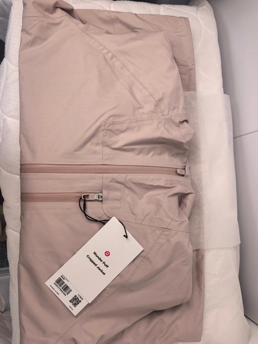 点此购买 Lulu露露City-to-Hike女士城市徒步夹克 ss 341785 商品图11