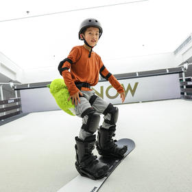 【雪乐山室内滑雪馆】三店可选！无限雪道、超燃超酷，还能亲子体验， 一起滑雪吧~