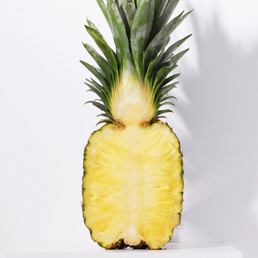 云南版纳香水大凤梨香味浓郁酸甜多汁云南特产水润细腻肉质脆嫩 商品图3
