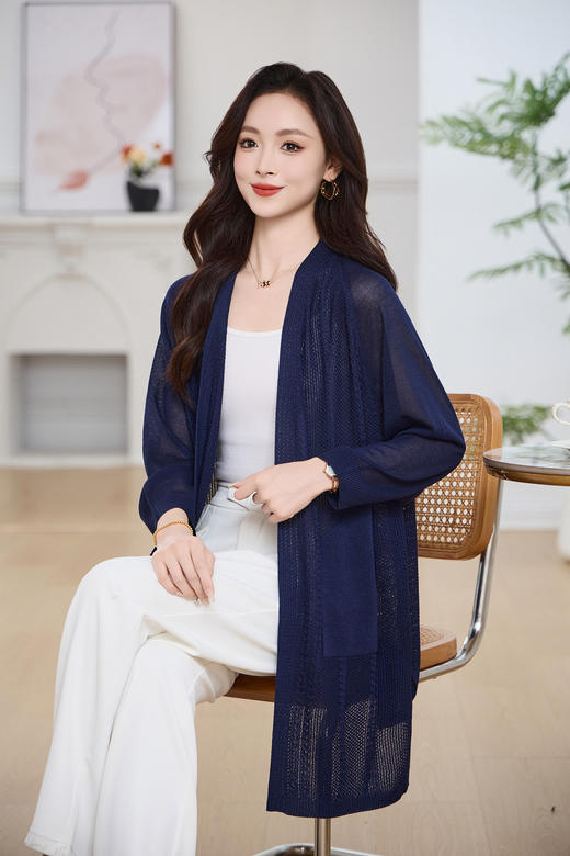 SC1E03_绀蝶色/凝脂色/漆黑色_针织衫_春季_无领镂空提花口袋中长款宽松长袖_高级女装_BERNIEELEN 伯妮斯茵 商品图3