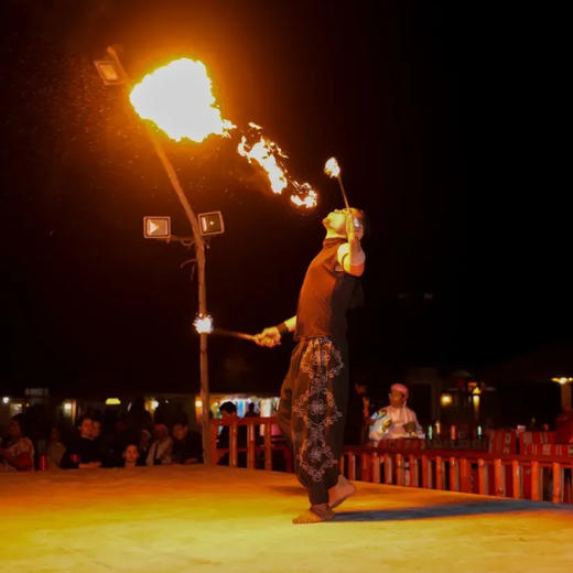 【迪拜•当地玩乐】迪拜沙漠冲沙一日游【网红沙漠营地+日落+骑骆驼+表演+晚餐】 商品图4