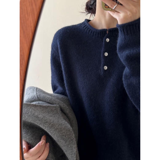 【绵羊毛+山羊绒王炸组合！质感为王的羊毛衫】拉毛羊绒亨利领羊毛衫

 商品图3