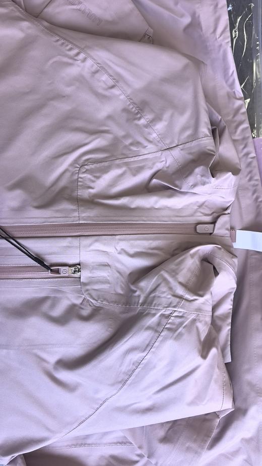 点此购买 Lulu露露City-to-Hike女士城市徒步夹克 ss 341785 商品图12