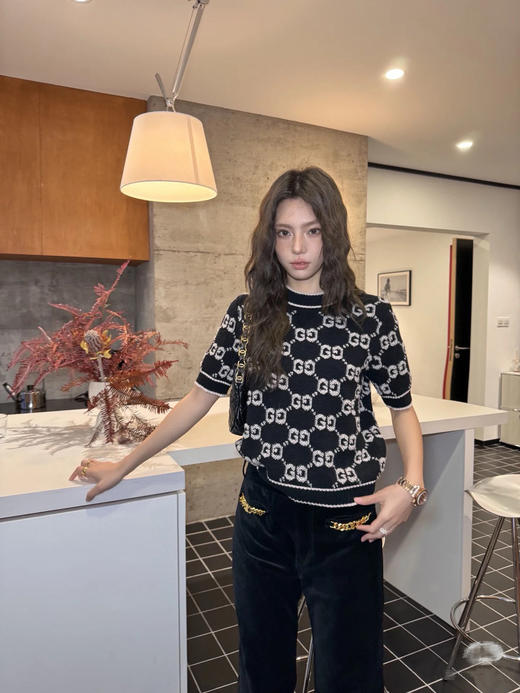 古驰25早春满印提花短袖 商品图0