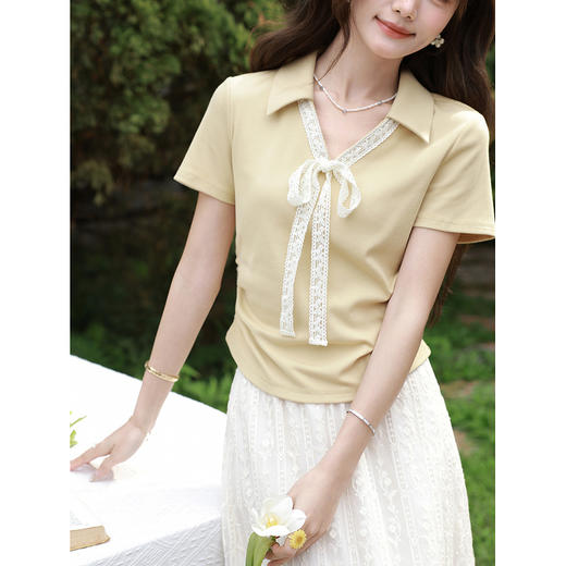 鹿向南「浅麦杏语」V领收腰显瘦T恤夏季新款温柔百搭短袖上衣女 商品图2