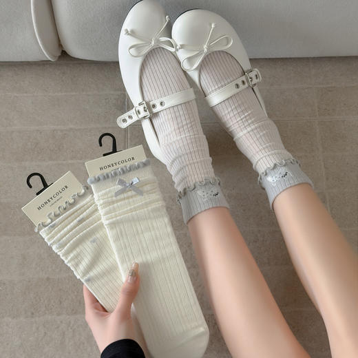 5双一组！miu系风春夏无骨中筒袜  灰兰色系搭配+蝴蝶结卡通刺绣 轻薄镂空网眼堆堆袜棉袜 商品图3