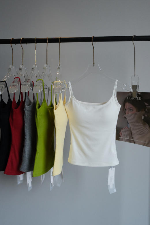 【小吊带胸垫一体 仰囤6件】爆卖10w+】AMTN夏日小吊带高品质团，高弹胸垫一体式吊带 商品图6