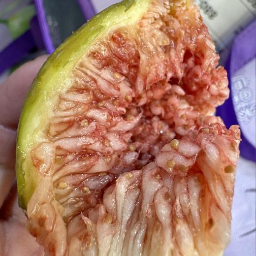 蜜的流油！软糯香甜，花觅无花果，今年大受欢迎的无花果品种，入口绵密鲜甜，刷新我这个老水果人对无花果的认知！太赞！！ 商品图0