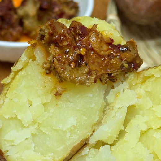 比肉还好吃【大福的土豆】云南轿子雪山脚下 红皮黄心粉粉糯糯 云南原生老种 古法生态耕种  商品图8