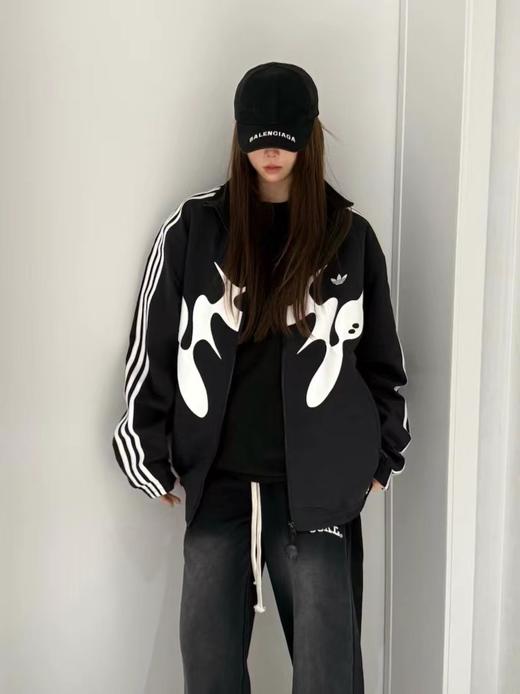 F031058复古风联名时尚印花运动休闲上衣外套立领夹克 商品图3