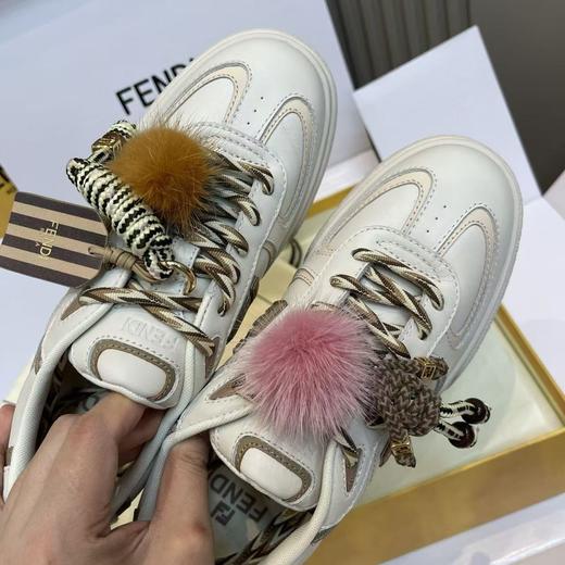 芬迪 Match 系列厚底饰物运动鞋（DBG） 商品图3