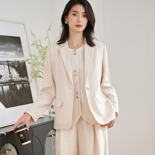 剩S/M/XL/XXL 米思阳2025秋季新款简约通勤亚麻衬衫高级感长袖一粒扣外套女3148 商品图3