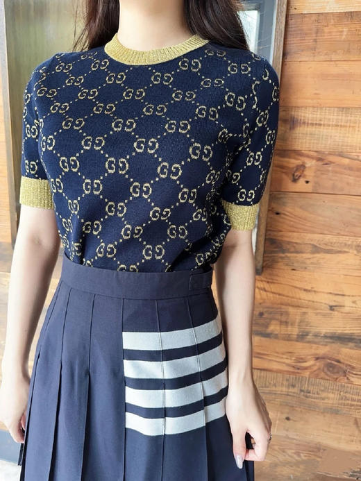 古驰双C满印金银丝针织衫 商品图8