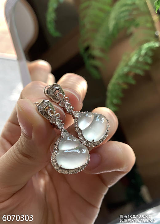 6070303，葫芦耳坠。具体价格微信咨询 商品图2