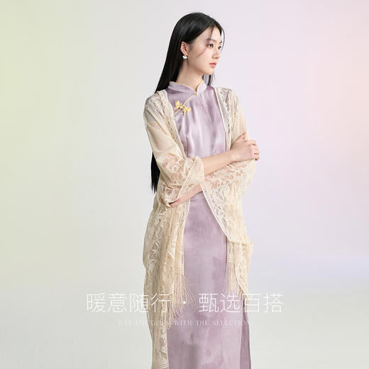 三彩2026新款新中式披肩流苏长款加大蕾丝花纹薄款围巾旅行遮阳 商品图1