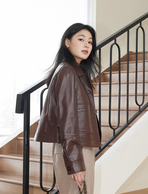 一店k （BC | 意大利🇮🇹进口绵羊皮！）顶奢！按头安利！妥妥的好东西！老粉闭眼入！春天怎么少的了皮衣甜酷girl！女士经典短款皮衣，简洁利落裁剪 小个子穿不压身高 商品图8