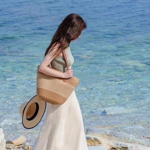 【夏风撞进草编里！49元带走超大容量草编包包】不同花纹 天然纸草材质 软韧有筋骨 商品图1