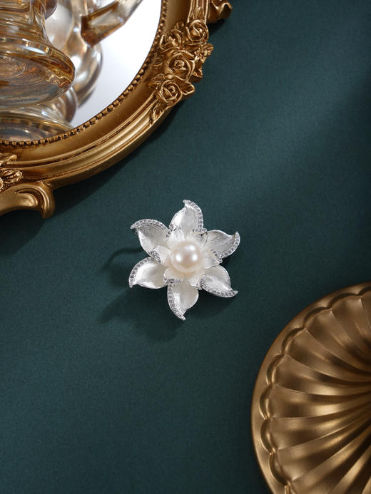 子佩集【花映清欢】珍珠惜王妃胸针【XXXZ260】六瓣花2602 商品图5