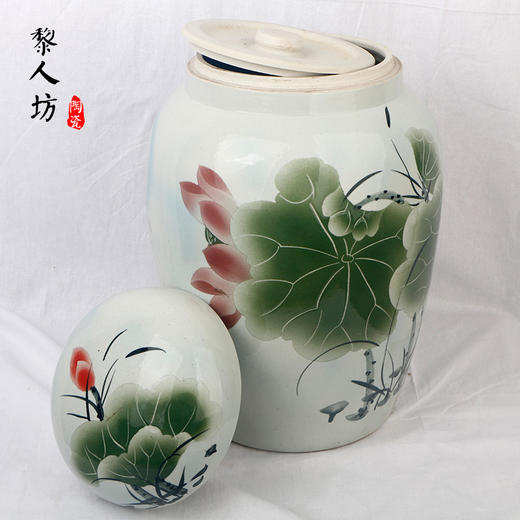 双层盖大号陶瓷骨灰盒 彩绘荷花景德镇瓷器骨灰坛 商品图3