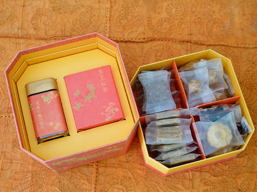 金玉满堂双层茶食礼盒 商品图1