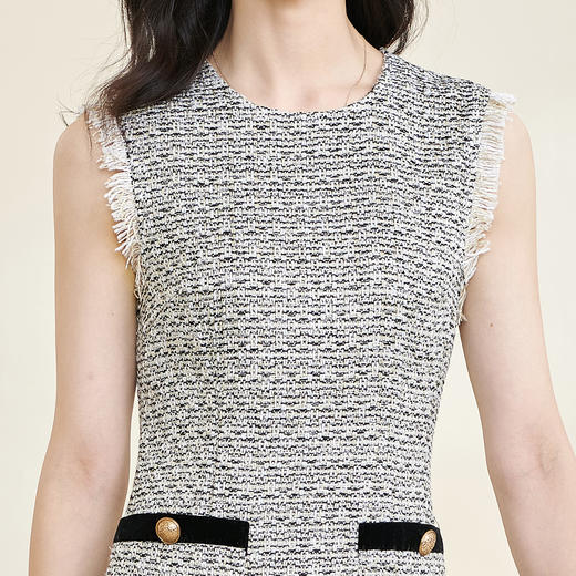 剩S/M/L/XL 米思阳2025秋季新款简约优雅小香混色黑白直筒流苏花边连衣裙3187 商品图4