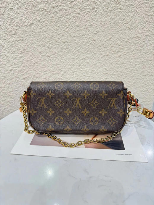 LV Ivy 老花  腋下包 商品图1