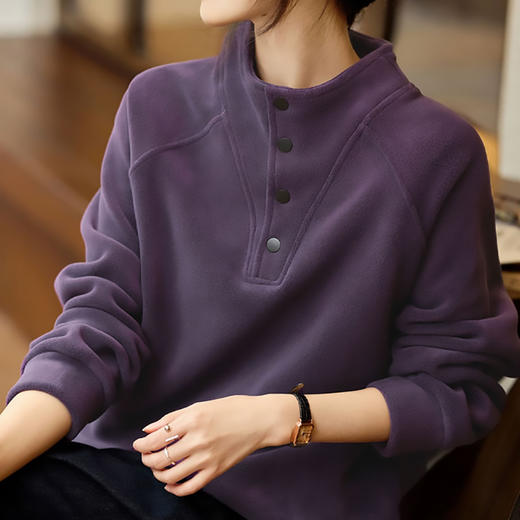 【一周能穿5天！超懂女人心的双面奥粒绒立领卫衣】通勤氛围感穿搭我悟了

 商品图5