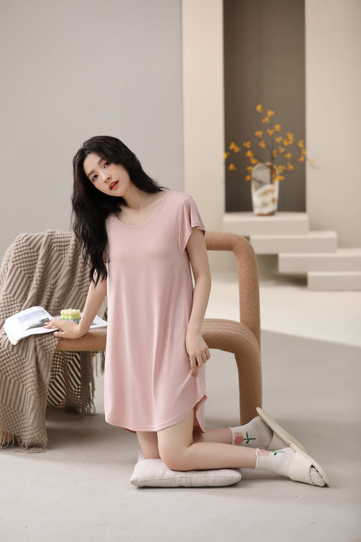 ³太舒服了【带胸垫的家居服】睡裙&短袖套装 防凸点防腋下走光（仅遮点不包裹不承托） XN03-CRMM-FH 商品图4